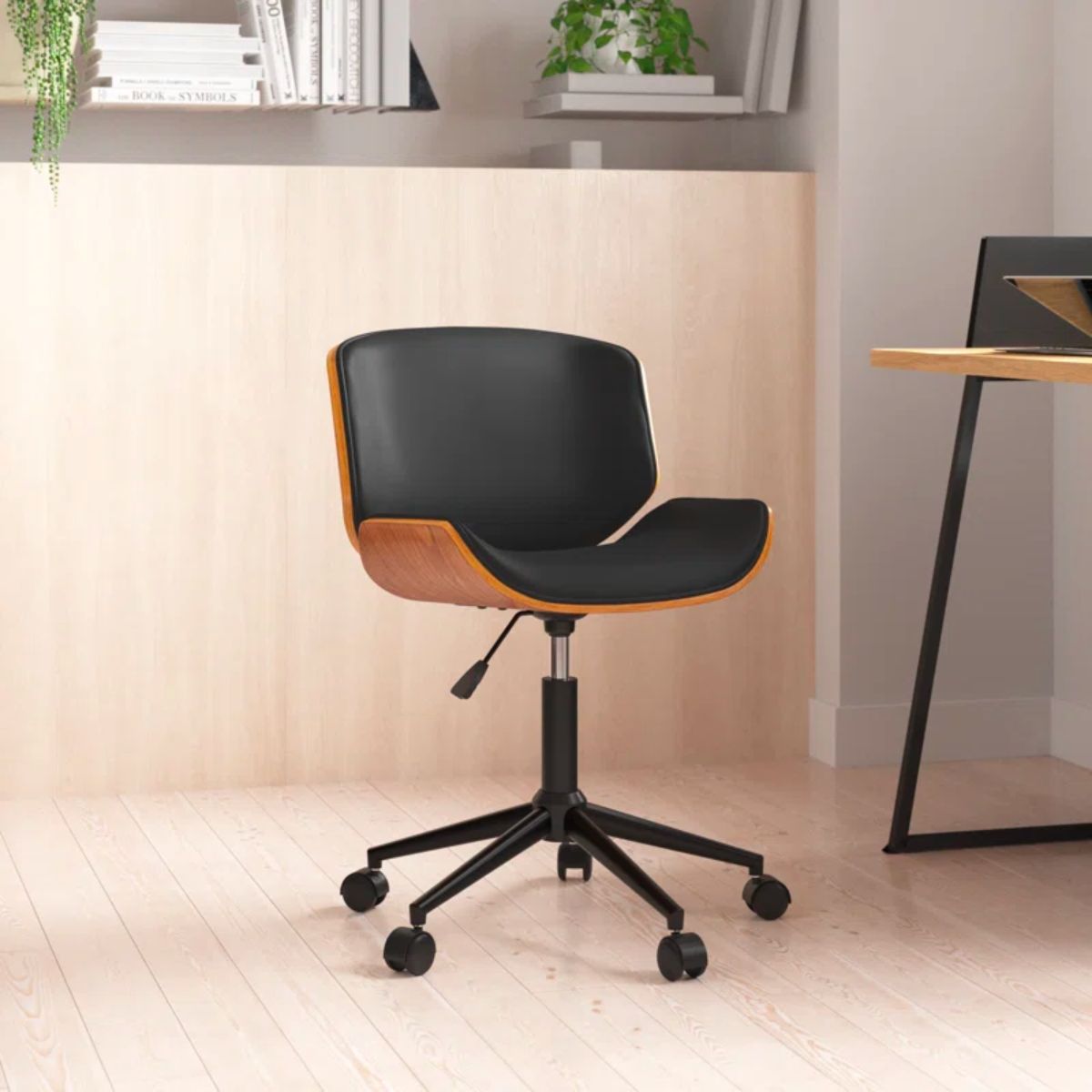 SILLA EJECUTIVA CROMO